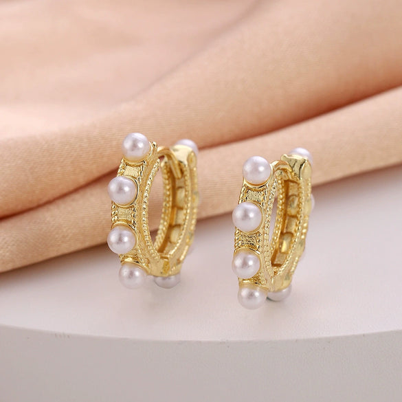Wholesale Women's Copper Zircon Earrings With Animal Zodiac Flower Bow Geometric Patterns Electroplated Real Gold