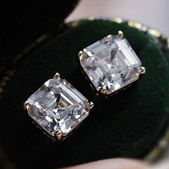 Wholesale Women's Copper Zircon Earrings With Geometric Design Classic Style Imitation Green Crystal