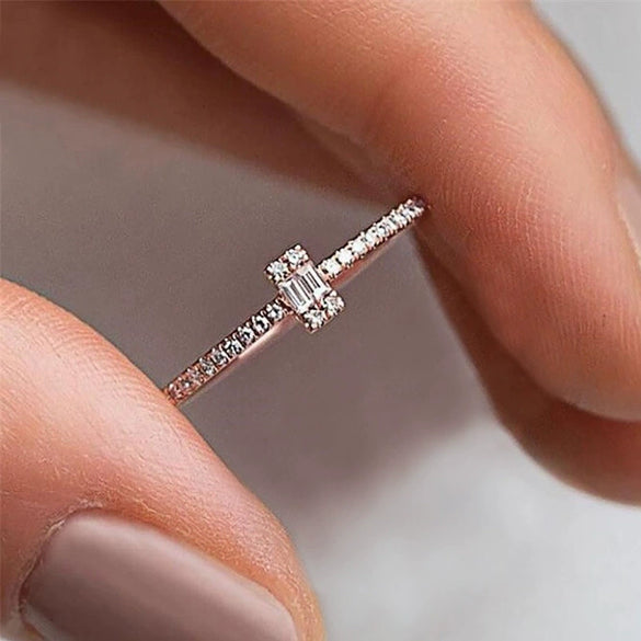 Wholesale Women's Copper Zircon Geometric Cross Stackable Combination Ring