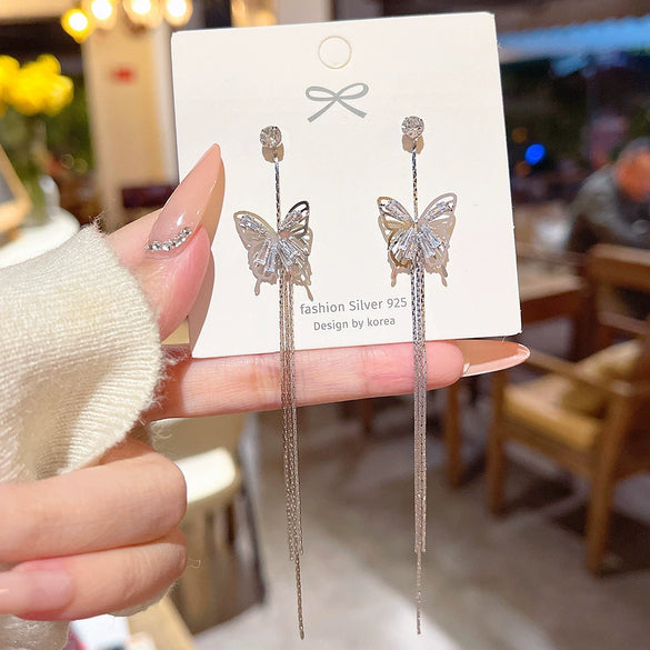 Wholesale Women's Copper Zirconia Butterfly Insect Style Niche Earrings