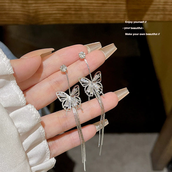 Wholesale Women's Copper Zirconia Butterfly Insect Style Niche Earrings