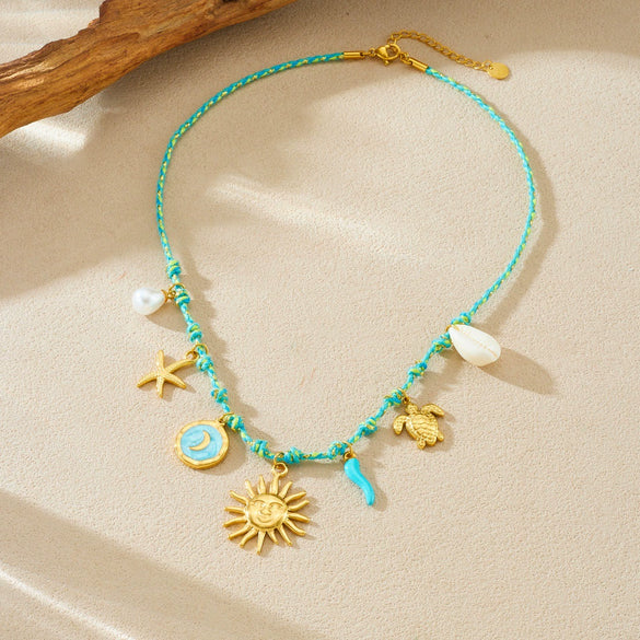 Wholesale Women's Creamy Sweet Minimalist Star Pattern Stainless Steel Goldplated Pendant Necklace