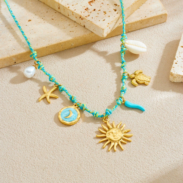 Wholesale Women's Creamy Sweet Minimalist Star Pattern Stainless Steel Goldplated Pendant Necklace