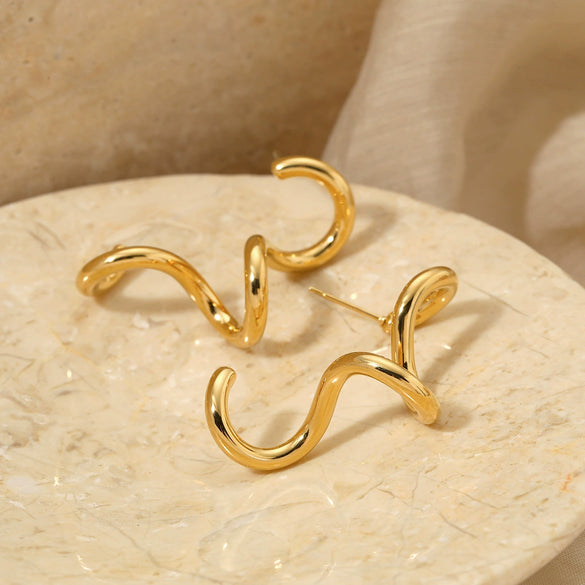 Wholesale Women's Creative Exquisite Line Spiral Geometric Stainless Steel Vacuum Plating Earrings