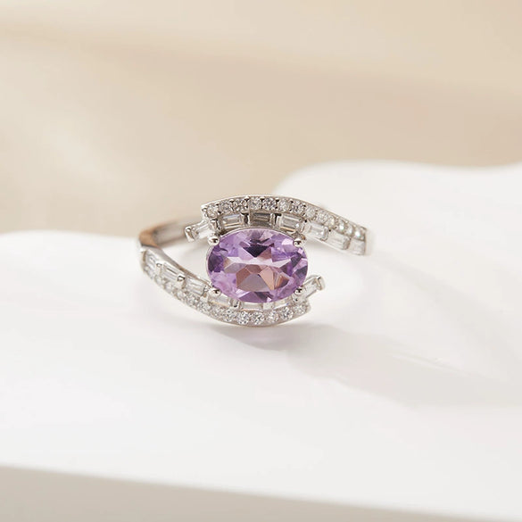 Wholesale Women's Crystal S925 Sterling Silver Ring With Crown And Wave Patterns Light Luxury Style