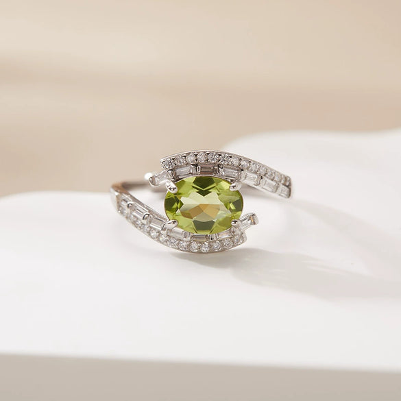 Wholesale Women's Crystal S925 Sterling Silver Ring With Crown And Wave Patterns Light Luxury Style