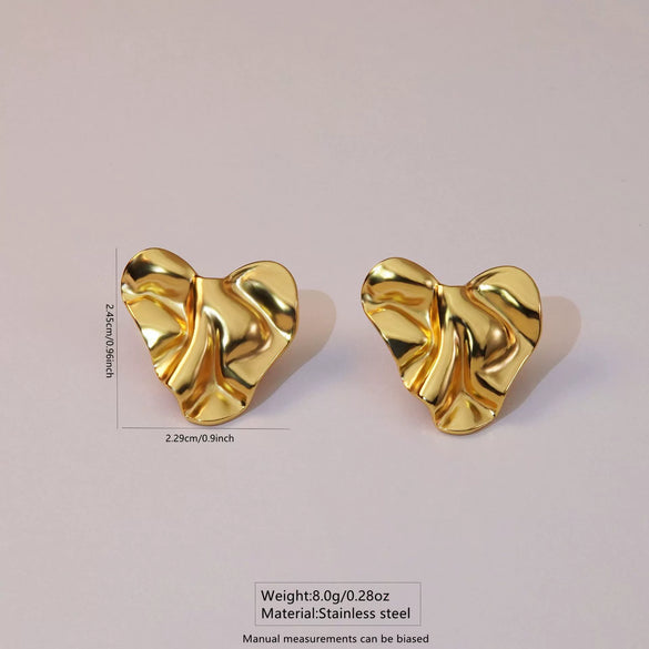 Wholesale Women's Cute Heart Shape Stainless Steel Earrings Electroplated For Autumn And Winter