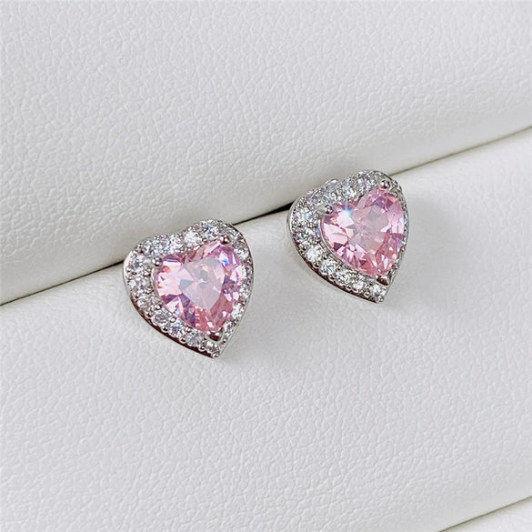 Wholesale Women's Cute Heartshaped Copper Zircon Stud Earrings