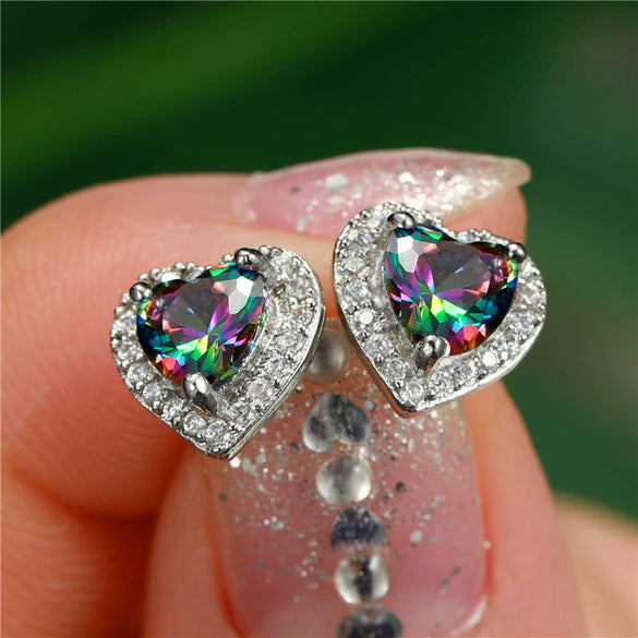 Wholesale Women's Cute Heartshaped Copper Zircon Stud Earrings