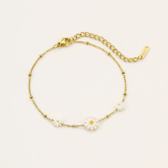 Wholesale Women's Daisy Pearl Stainless Steel 18K Electroplated Geometric Fashion Jewelry Bracelet