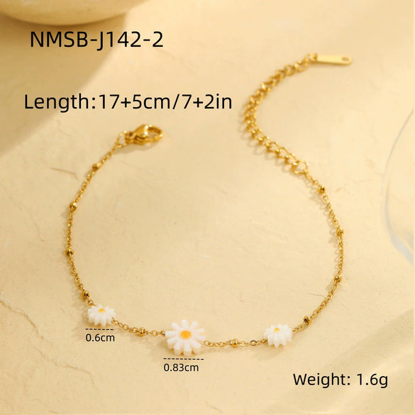 Wholesale Women's Daisy Pearl Stainless Steel 18K Electroplated Geometric Fashion Jewelry Bracelet
