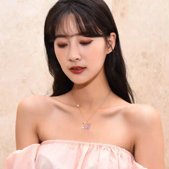 Wholesale Women's Deluxe Swan Titanium Steel Necklace With Inlaid Pink Zircon Light Luxury Style And Original Animal Design Set With Gems