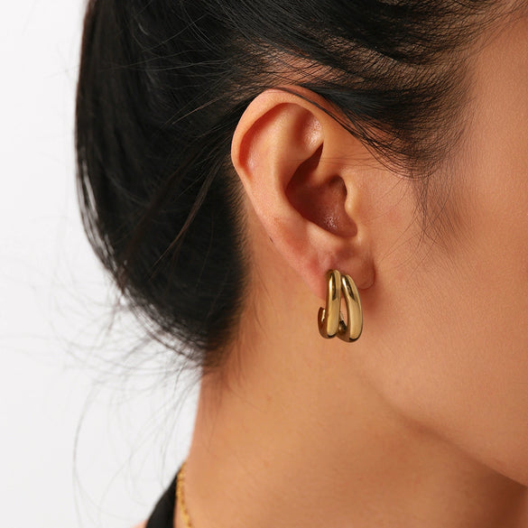 Wholesale Women's Double Hollow C Shaped Stainless Steel Geometric Earrings With Electroplating