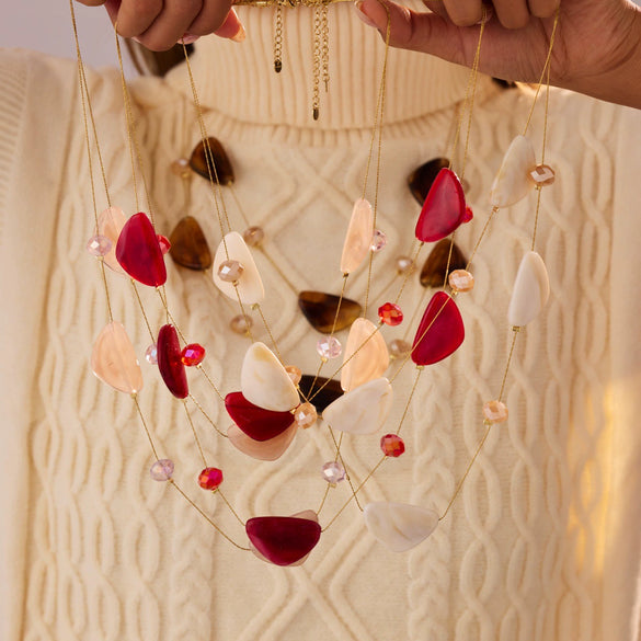 Wholesale Women's Doublelayer Geometric Resin And 18K Gold Electroplated Heart Crystal Sweater Necklace