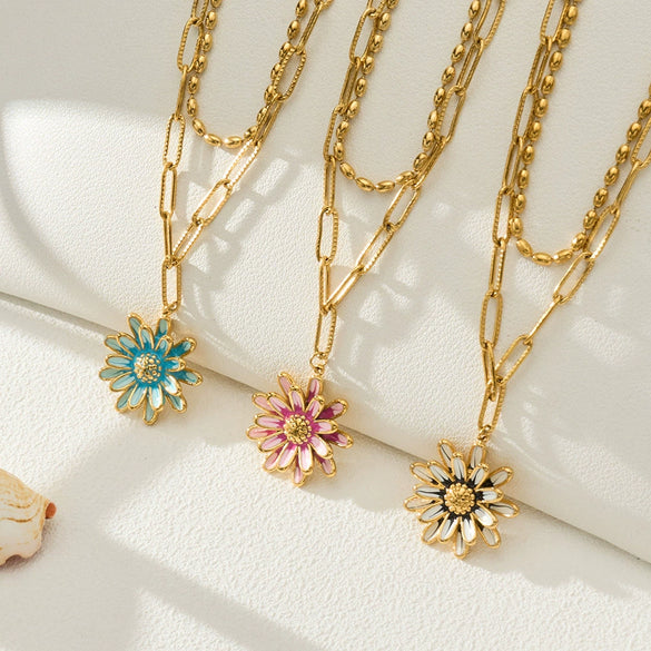 Wholesale Women's Doublelayered Collarbone Chain Necklace With Oildrip Daisy Flower And Geometric Pendant Stainless Steel 18K Gold Plated Light Luxury Style