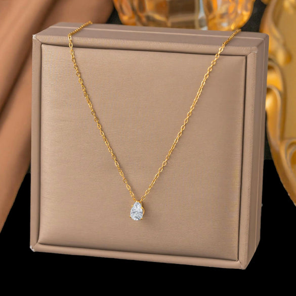 Wholesale Women's Doublelayered Long Necklace With Heart Shape Titanium Steel Pendant Real Gold Plated In The Furnace Oshaped Chain