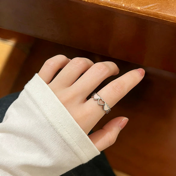 Wholesale Women's Electroplated Copper Heartshaped Hollowout Ring
