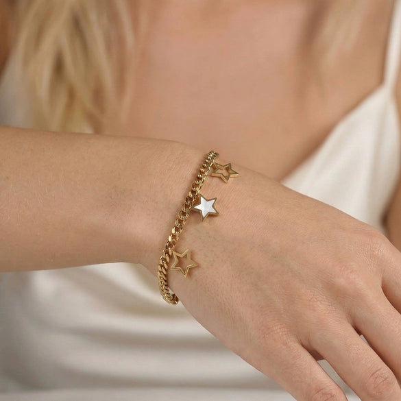 Wholesale Women's Electroplated Geometric Stainless Steel Bracelet With Hollow Five Pointed Star And White Shell Pendant