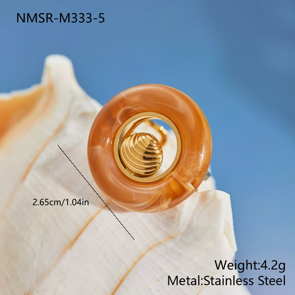 Wholesale Women's Electroplated Geometric Stainless Steel Resin Conch Ring Highend Jewelry