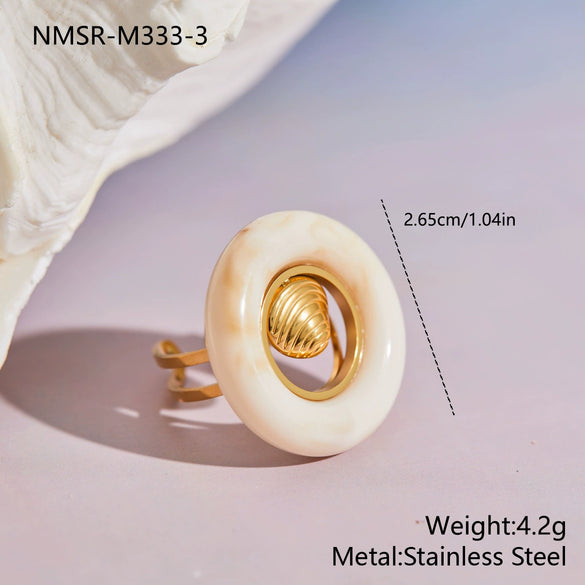 Wholesale Women's Electroplated Geometric Stainless Steel Resin Conch Ring Highend Jewelry