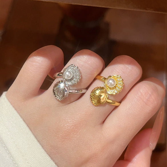 Wholesale Women's Electroplated Gold Inlaid With Zircon Minimalist Animal Zodiac Heart Geometric Shape Copper Ring