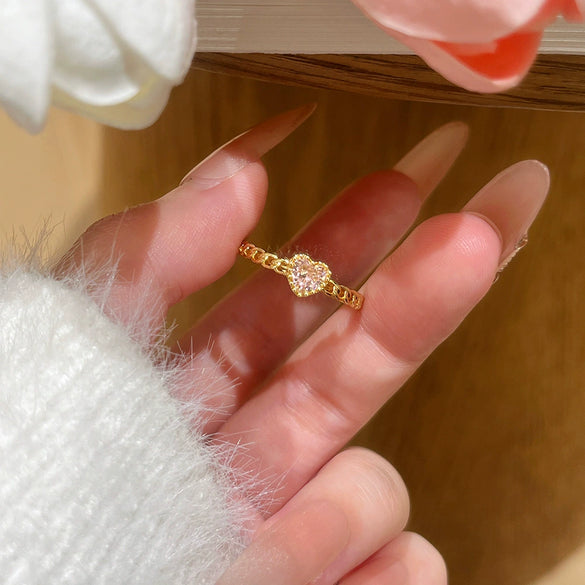 Wholesale Women's Electroplated Gold Inlaid Zircon Copper Heartshaped Ring