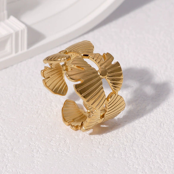Wholesale Women's Electroplated Stainless Steel Leaf Pattern Open Ring With Ins Style
