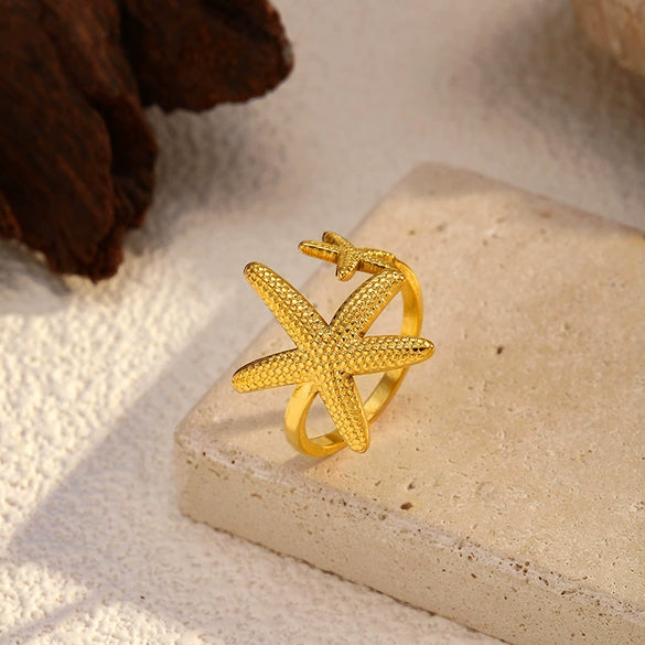 Wholesale Women's Electroplated Stainless Steel Ring With Star Leaf And Animal Patterns