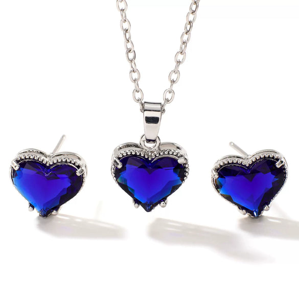 Wholesale Women's Elegant Copper Love Pattern Heartshaped Pendant Earrings And Necklace Threepiece Set With O Chain And Electroplating