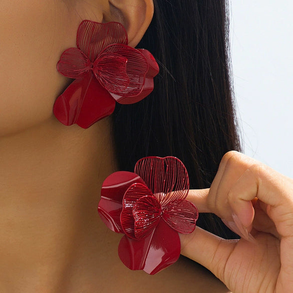 Wholesale Women's Elegant Geometric Floral Hollowout Alloy And Stainless Steel Electroplated Earrings Jewelry