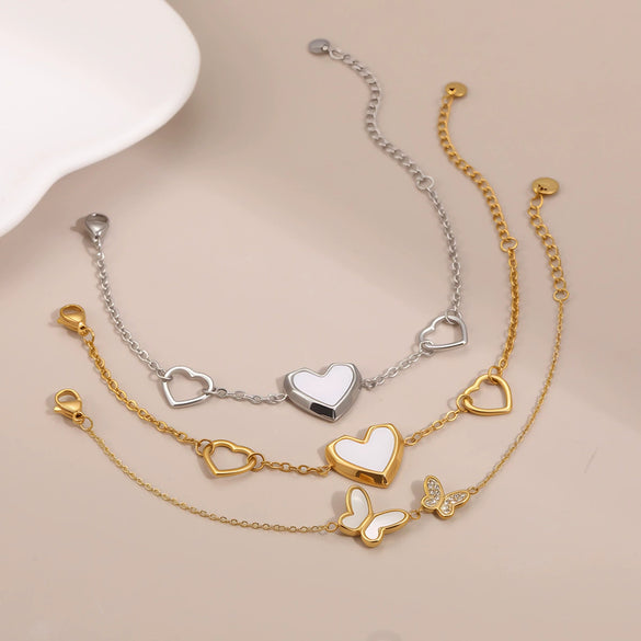 Wholesale Women's Elegant Geometric Heartshaped Butterfly Pendant Bracelet In Stainless Steel And 18K Gold With Electroplating
