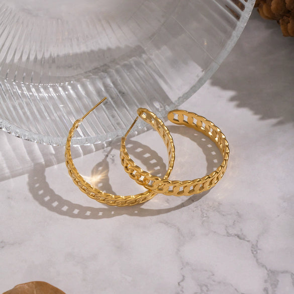 Wholesale Women's Elegant Geometric Hollow Hoop Earrings Made Of Stainless Steel With Vacuum Real Gold Plating