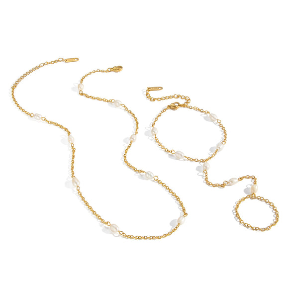 Wholesale Women's Elegant Minimalist Geometric Stainless Steel Oshaped Chain Necklace With Pvd Furnace Vacuum Real Gold Plating Jewelry