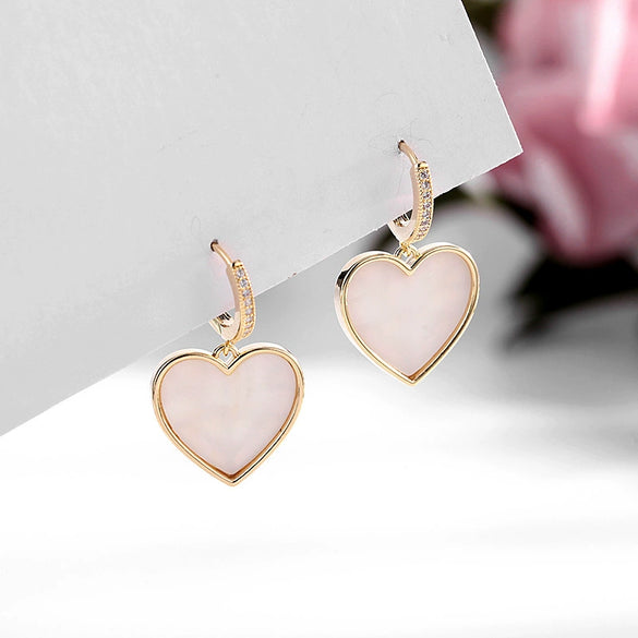 Wholesale Women's Elegant Minimalist Heartshaped Environmental Protection Copper Earrings With Electroplating