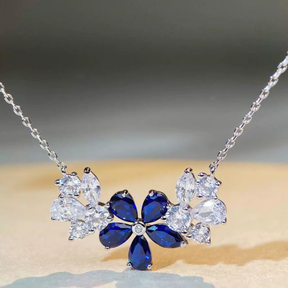 Wholesale Women's Elegant Silver 925 Sterling Silver Flower Ochain Necklace With Diamond Design
