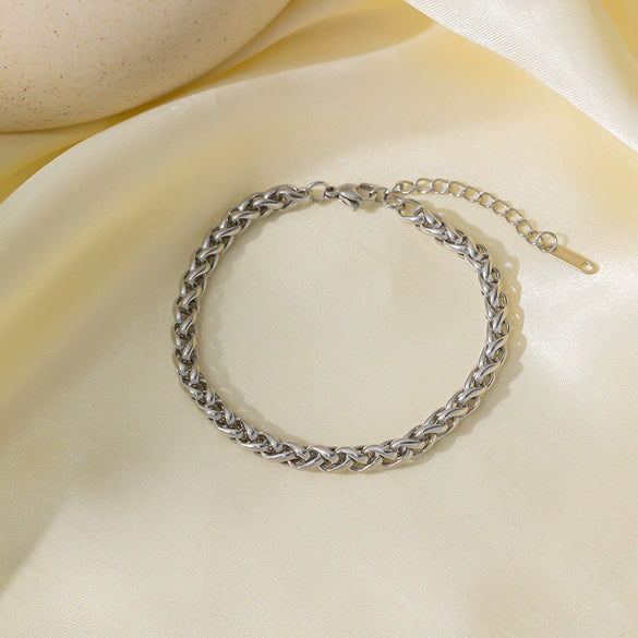 Wholesale Women's Elegant Simple Versatile Titanium Steel Bracelet With Heart Shape Flower Bow Tie Pattern Electroplated