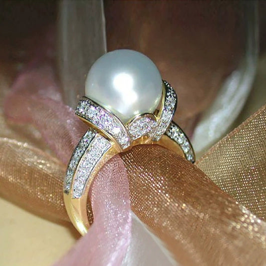 Wholesale Women's Elegant Temperament Geometric Zircon Pearl Goldplated Copper Ring Jewelry