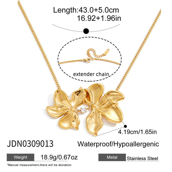 Wholesale Women's Exaggerated Flower Stainless Steel Electroplated Necklace