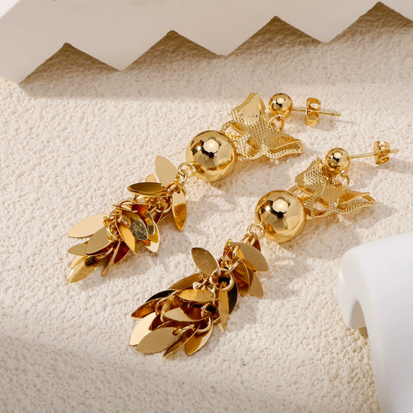 Wholesale Women's Exaggerated Geometric Copper Earrings With Electroplating Design
