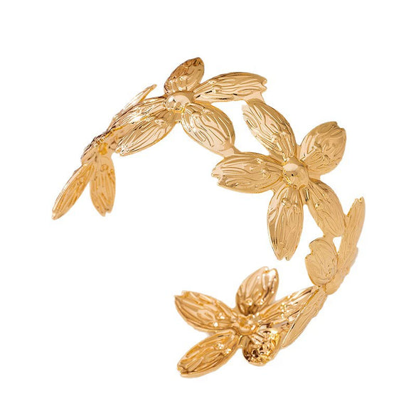 Wholesale Women's Exaggerated Geometric Floral Open Alloy Bracelet With Electroplating