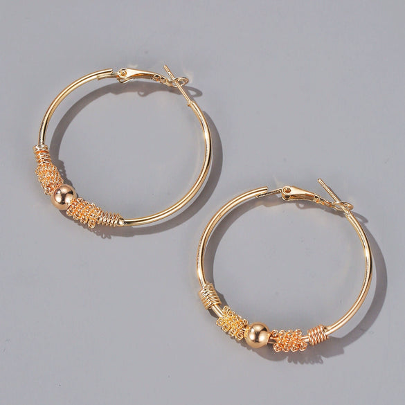Wholesale Women's Exaggerated Geometric Metal Circle Earrings With Electroplating Design