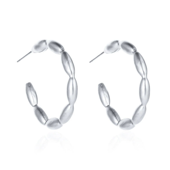 Wholesale Women's Exaggerated Geometric Metal Circle Earrings With Electroplating Design