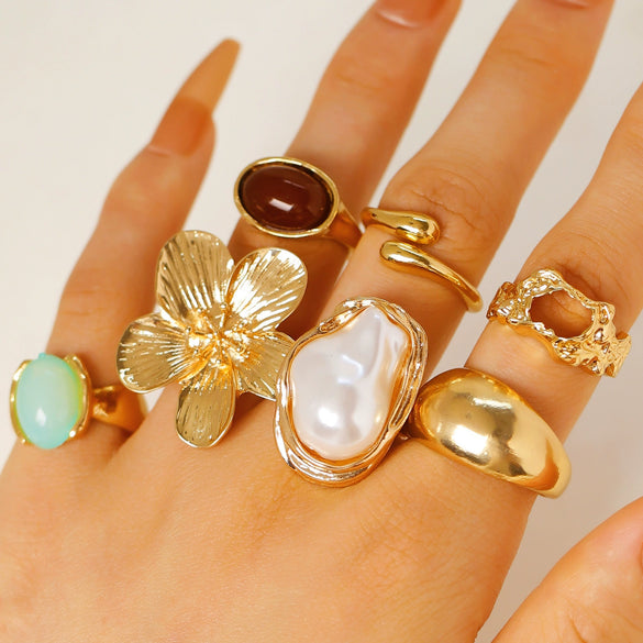 Wholesale Women's Exotic Geometric Zinc Alloy Electroplated Ring Set With Flower And Chain Patterns