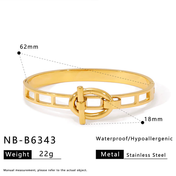 Wholesale Women's Exquisite Light Luxury Highend Electroplated Stainless Steel And 18K Heart Shape And Geometric Bracelet With Inlaid Zircon Design