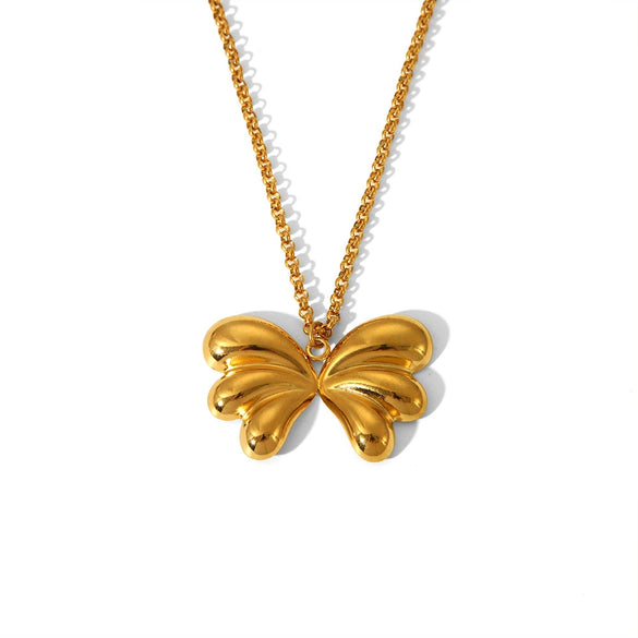 Wholesale Women's Fashion Clavicle Chain With Butterfly Pendant Titanium Steel And Stainless Steel Geometric And Animal Pattern Pvd Furnace Real Gold Electroplating