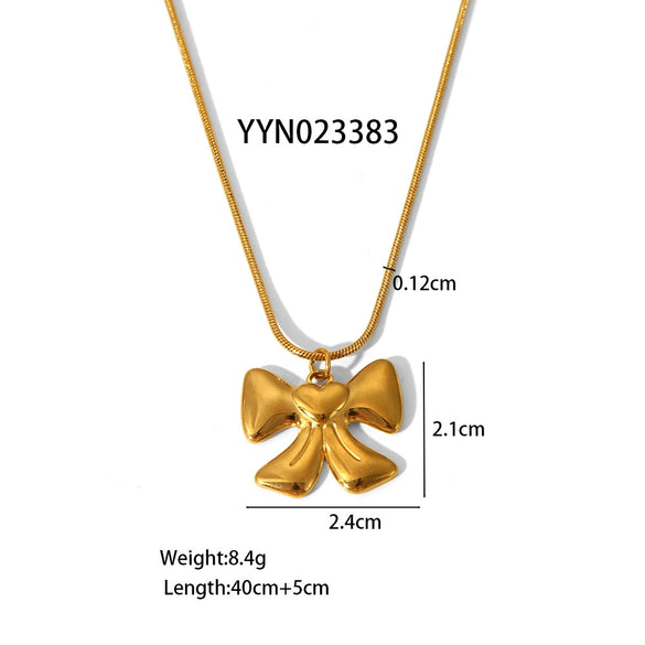 Wholesale Women's Fashion Clavicle Chain With Butterfly Pendant Titanium Steel And Stainless Steel Geometric And Animal Pattern Pvd Furnace Real Gold Electroplating