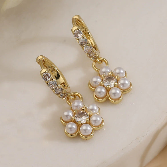 Wholesale Women's Fashion Copper Inlaid Pearl Flower Petal Earrings