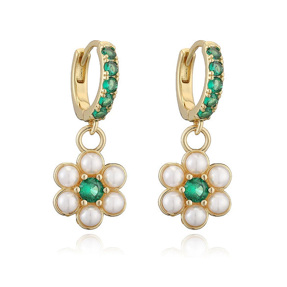 Wholesale Women's Fashion Copper Inlaid Pearl Flower Petal Earrings