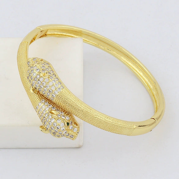 Wholesale Women's Fashion Copper Zircon Real Gold Plated Bracelets With Animal And Zodiac Patterns
