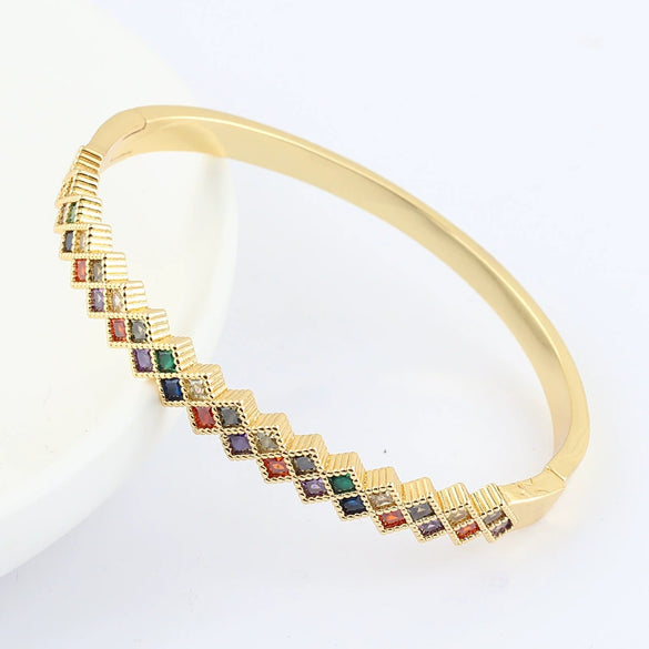 Wholesale Women's Fashion Copper Zircon Real Gold Plated Bracelets With Animal And Zodiac Patterns